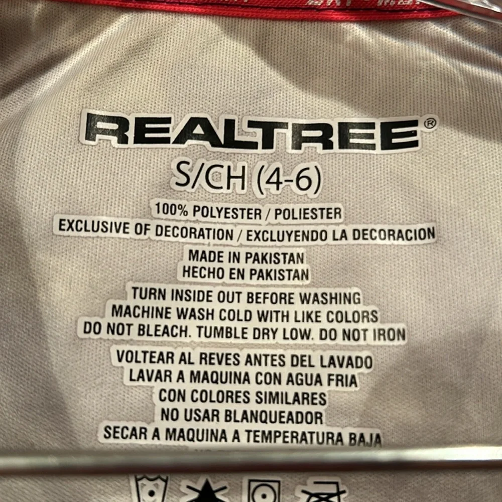 Realtree Small - Dri More, Purple Short Sleeve Camo Top - Picture 2 of 4